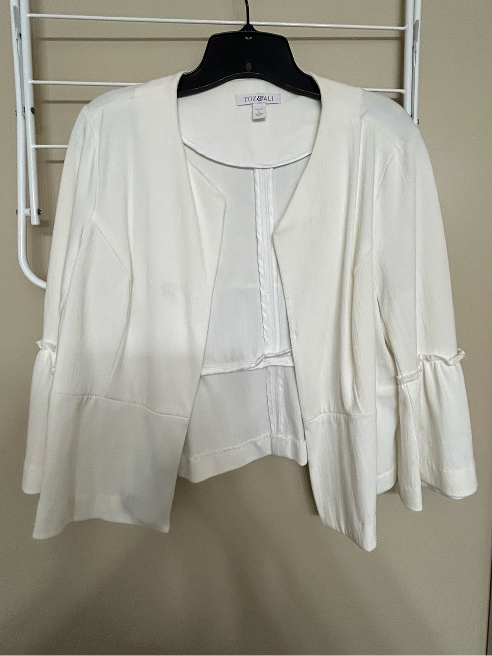 Roz & Ali Cream Open-Front Bell Sleeve Blouse